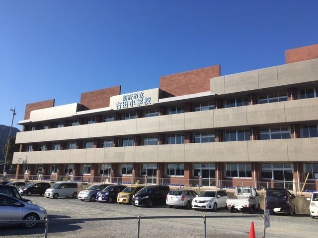 143.82 Tsubo Vacant Land for Sale in Hofu City, Yamaguchi - Thumbnail 4