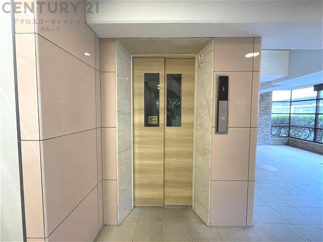 Renovated 3LDK Apartment Near Aoki Station, Kobe - Thumbnail 4