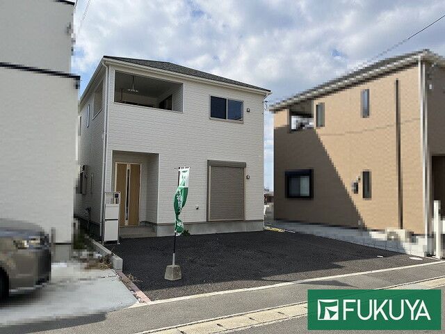 Modern 4LDK House for Sale Near Midorigaoka Station, Miki - Thumbnail 2