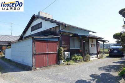 Used detached house in Fukutake, Saijo City | Saijo City, JR Yosan Line Iyosaijo Station, 6 minutes by bus, get off at Kasugacho, 7 minutes walk from used detached house (Property number: 0134421-0001009) — Image 1, Saijo, Ehime