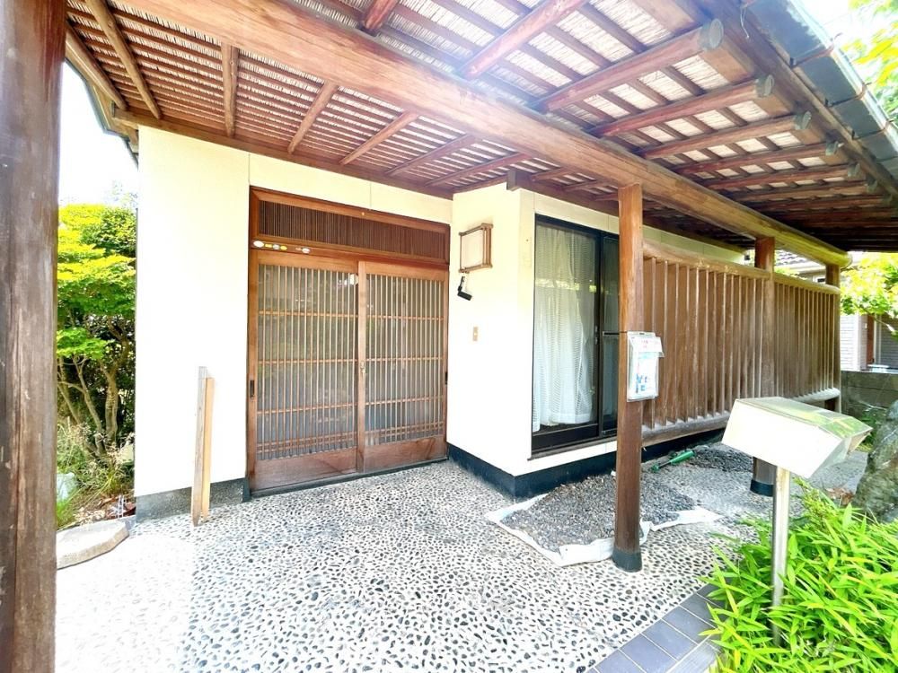 Renovated 5-Bedroom House in Toyama's Kureha District - Thumbnail 3