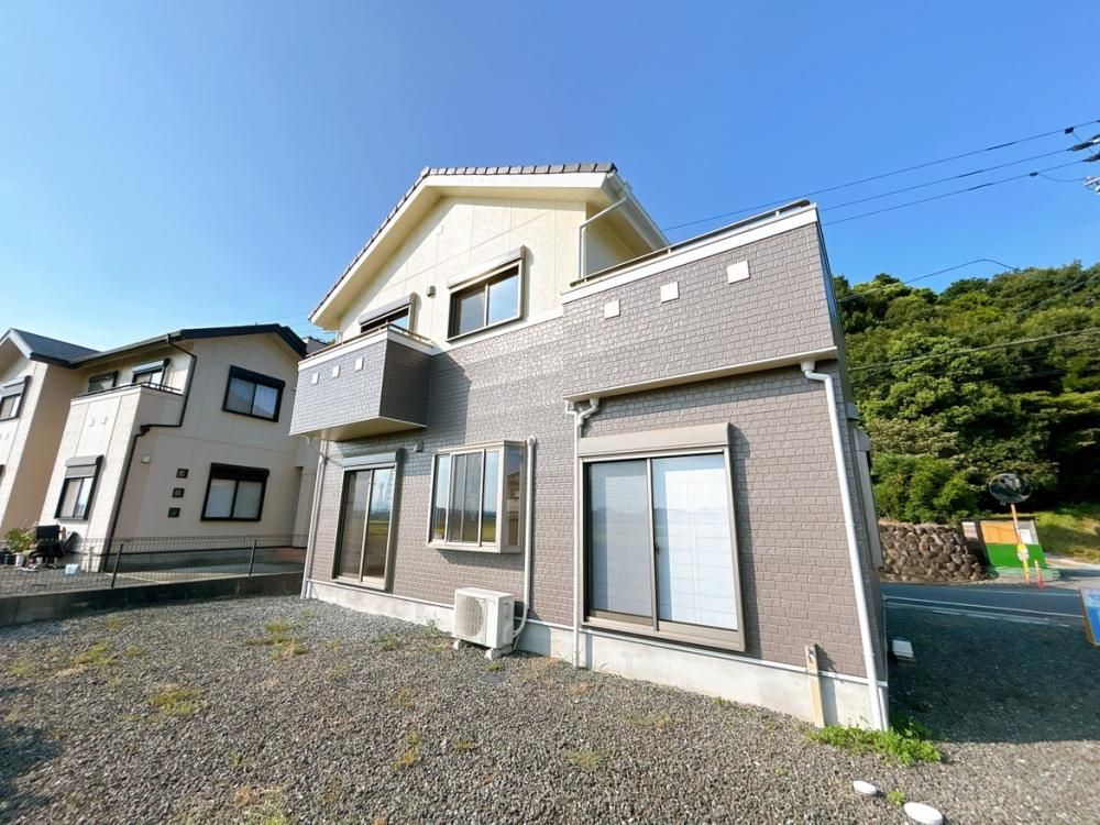 Renovated 4LDK House for Sale in Ise City, Mie - Thumbnail 2