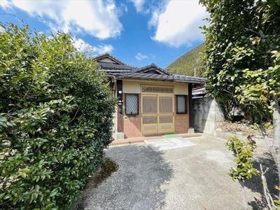 Renovated Traditional House in Minamiaso with Mountain Views — Image 4, Minamiaso, Kumamoto