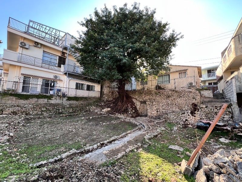 Land for Sale in Shuri Tōzōchō, Naha - 348.46 sqm Plot - Thumbnail 4