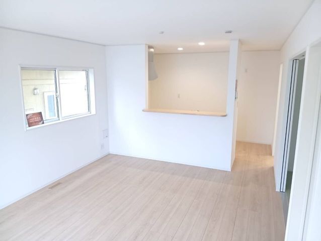 New 4LDK House for Sale in Akita City, Akita Prefecture - Thumbnail 3