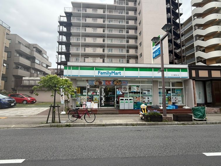 Bright 3LDK Apartment Near Hon-Hachiman Station - Thumbnail 2