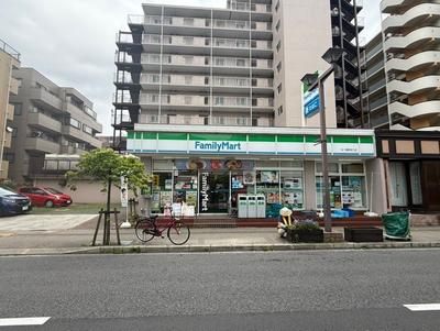 Bright 3LDK Apartment Near Hon-Hachiman Station — Image 1, Ichigawa, Chiba