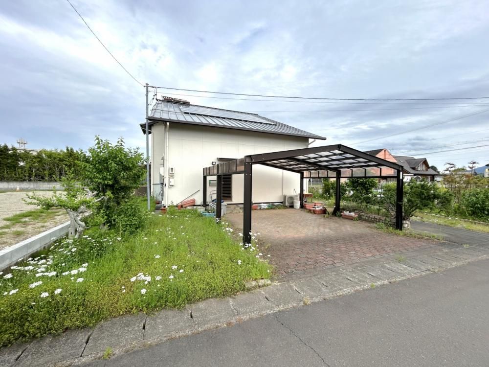 4SLDK House for Sale in Tamaki, Mie with Large Garden - Thumbnail 4