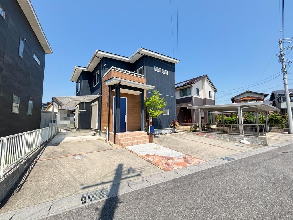 4SLDK House in Yokkaichi with 117.58㎡ Living Space - Thumbnail 2