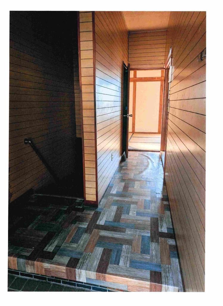 Land with Old House for Sale in Daito City, Osaka - Thumbnail 3