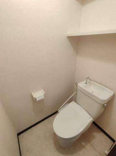 4LDK Apartment with Large Balcony for Sale in Moji, Kitakyushu — Image 3, Moji, Fukuoka