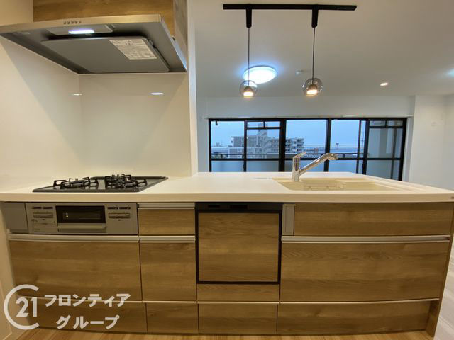 Spacious 3LDK Apartment Near Mukaijima Station in Uji - Thumbnail 3
