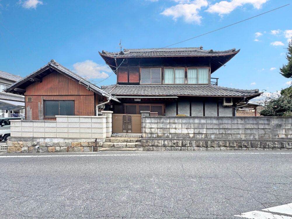 6LDK Traditional House in Fukuyama, 459m² Land, 1927 Build - Thumbnail 2