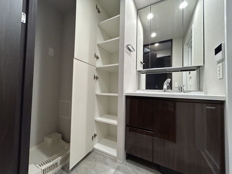 Open Residence Izumi 1LDK Apartment in Nagoya Higashi Ward - Thumbnail 3