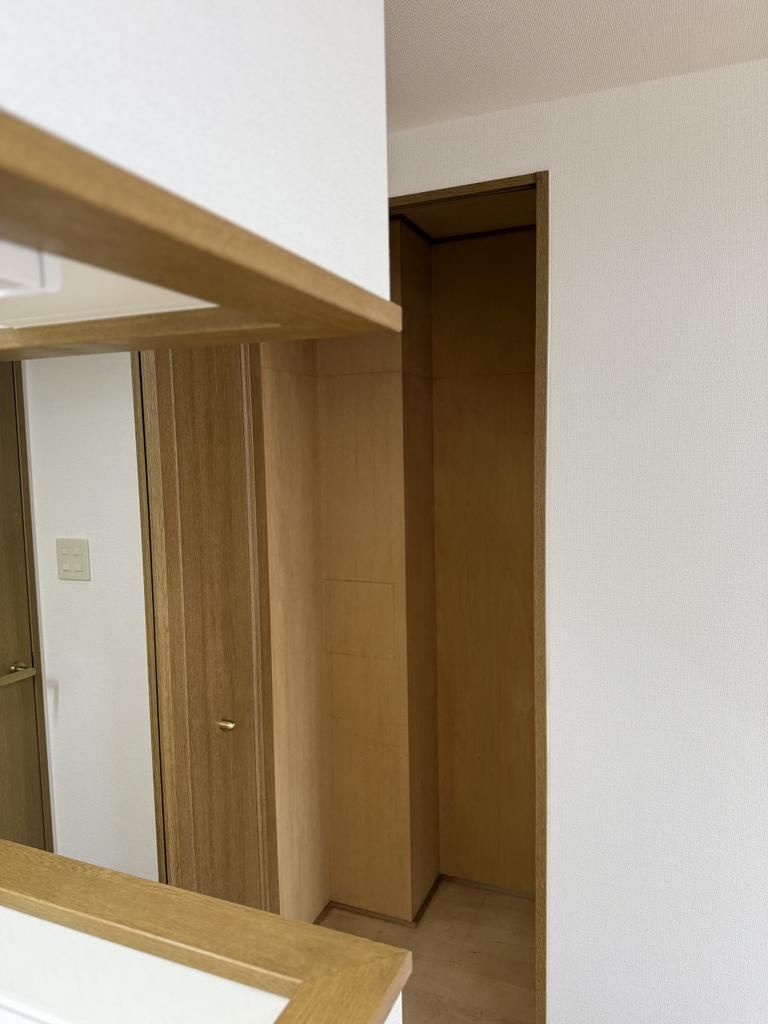 My Castle Musashi-Urawa 2F: Renovated 2LDK Apartment in Saitama - Thumbnail 4