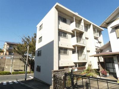 Sakae Corp. | Used detached house located in Moji Ward, Kitakyushu City, 10 minutes by bus from Moji Station on the JR Kagoshima Main Line, get off at Kamiumayori, and 4 minutes on foot (Property number: 0134043-0000952) — Image 2, Moji, Fukuoka