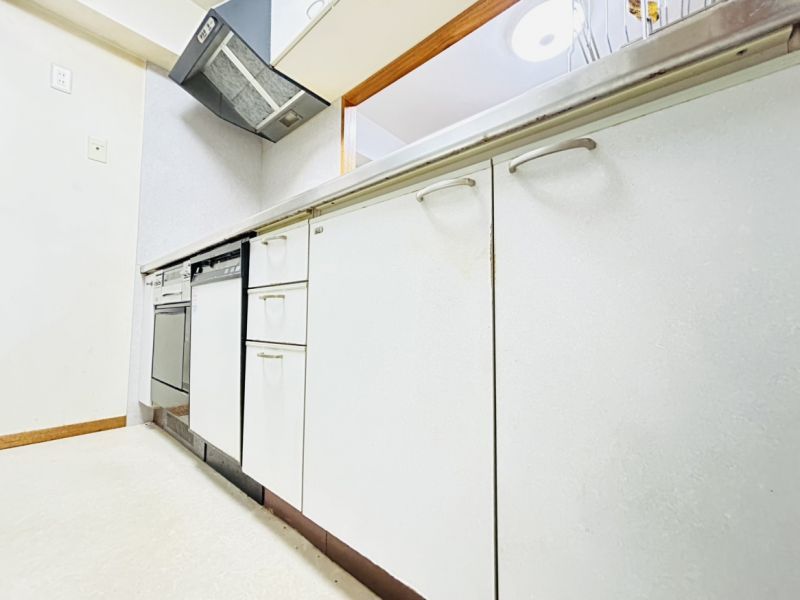 4LDK Apartment for Sale in Meito Ward, Nagoya | 81.95 sqm - Thumbnail 2