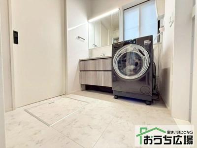 3LDK House for Sale in Ama City, Aichi — Image 1, Ama, Aichi