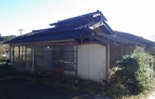 Traditional-Style Home on Large Land Plot in Hitoyoshi, Kumamoto - Thumbnail 3