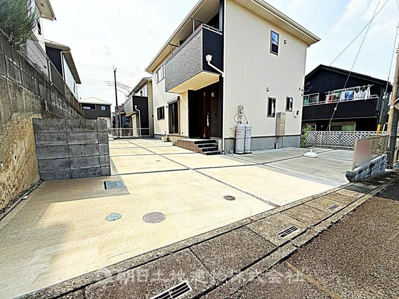 3LDK Wooden House in Iruma City, Saitama | 2 Car Spaces - Thumbnail 3