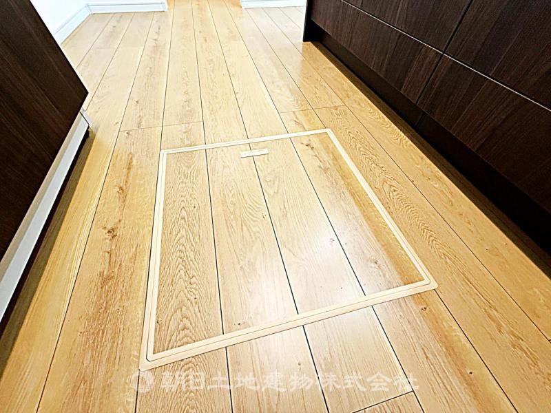 3LDK Wooden House in Iruma City, Saitama | 2 Car Spaces - Thumbnail 2