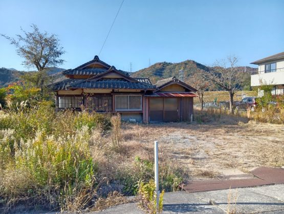 1959 4LDK Farmhouse with Land for Sale in Hofu, Yamaguchi - Thumbnail 2
