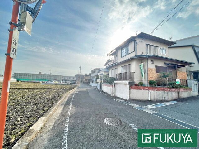 Land for Sale in Mukō City, Kyoto with Old House Demolition Option - Thumbnail 2