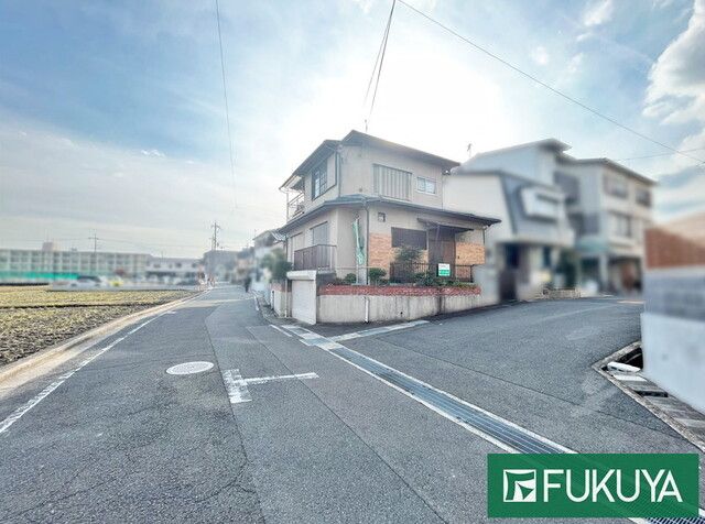 Land for Sale in Mukō City, Kyoto with Old House Demolition Option - Thumbnail 4
