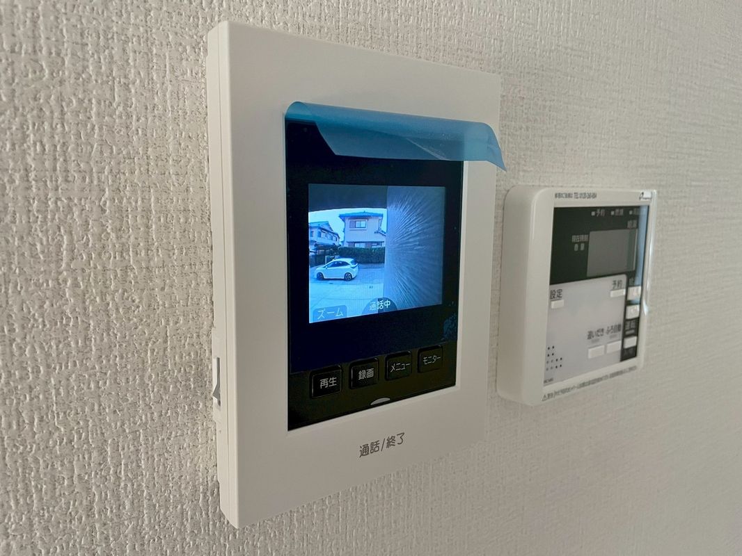 New 3LDK House in Nagoya's Nakagawa Ward with Park-Filled Area - Thumbnail 2