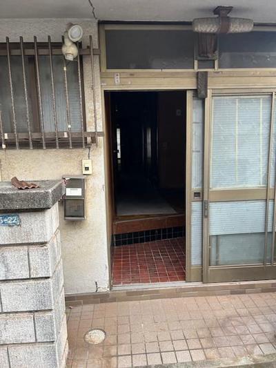 Spacious 6DK House in Kure, Hiroshima — Image 3, Kure, Hiroshima