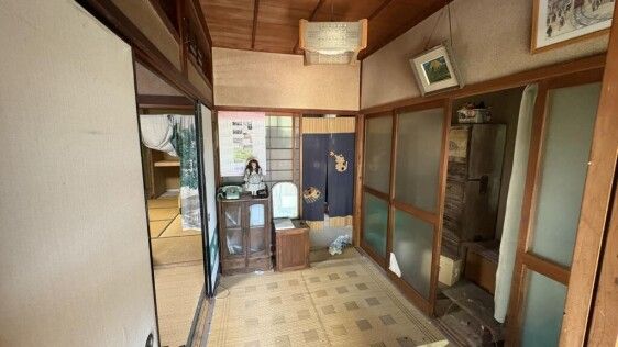 Traditional 2K Wooden House on 252m² Land in Tahara, Aichi - Thumbnail 4
