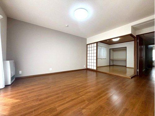 3LDK Apartment in Central Sapporo Near Nishi 16-jo Station - Thumbnail 4