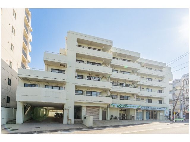 Renovated 3LDK Apartment in Ota, Tokyo | Nagaharadai Urban Heim - Thumbnail 2