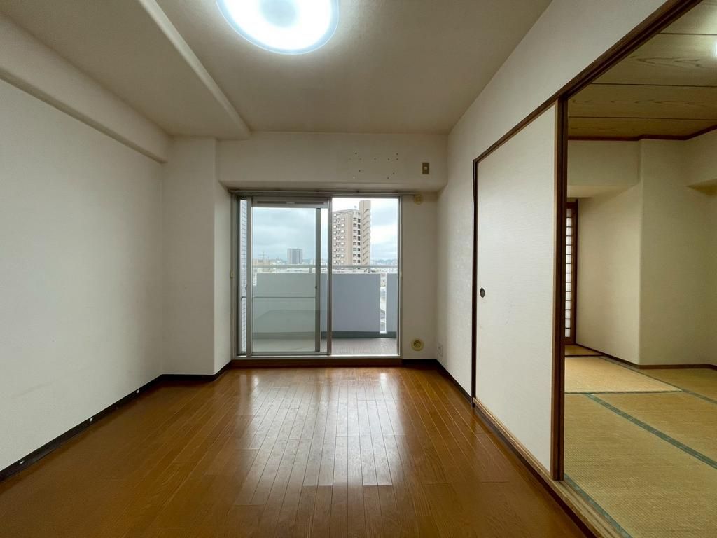 3DK Apartment for Sale in Miyazaki City, 64.96 sqm - Thumbnail 3