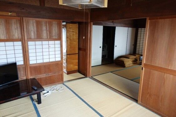 B-306 12DK House for Sale in Tsu, Mie - 325 sqm - Thumbnail 2