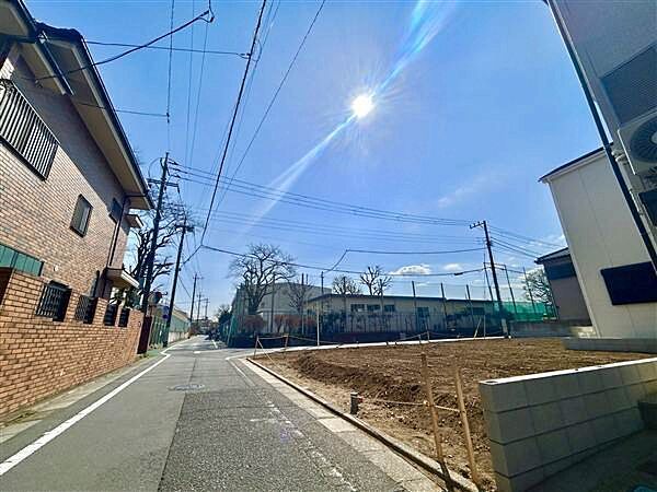Land for Sale in Yahara, Nerima, Tokyo - No Building Conditions - Thumbnail 3