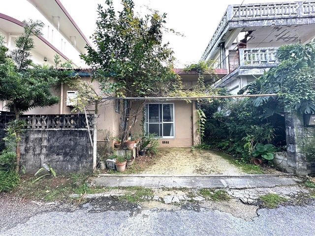 3DK Single-Story House for Sale in Naha, Okinawa - Thumbnail 3
