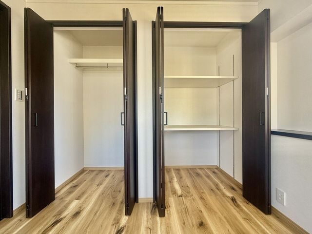 Renovated 4LDK House in Kasugai with 2 Parking Spaces - Thumbnail 4
