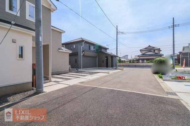 Modern 4LDK House for Sale in Tochigi City, Near Station - Thumbnail 4