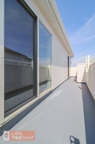 Modern 4LDK House for Sale in Tochigi City, Near Station - Thumbnail 3