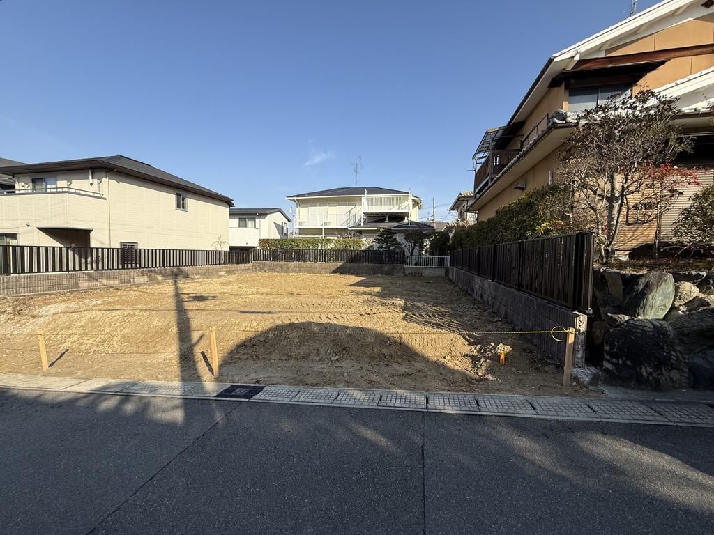 35.81 Tsubo Vacant Land in Uji's Minami-Mikuriyama, Kyoto - Thumbnail 2