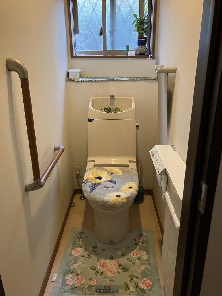 Two-Generation Custom Home in Yotsukaido's Mone no Sato - Image 22