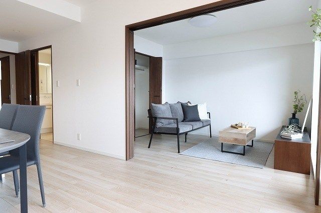 Renovated 3LDK Apartment for Sale Near Omoto Station, Okayama - Thumbnail 3