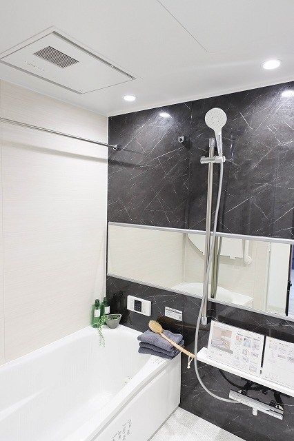 Renovated 3LDK Apartment for Sale Near Omoto Station, Okayama - Thumbnail 4