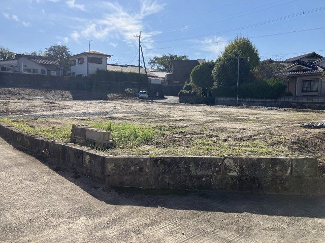 Land for Sale in Satsumasendai City, Kagoshima - 1,722 sqm Plot - Thumbnail 2