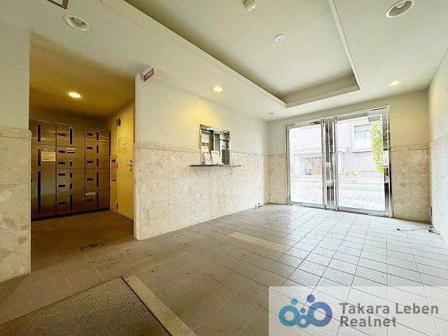 Renovated 2LDK Apartment in Sendai Uesugi - 7th Floor Corner Unit - Thumbnail 3