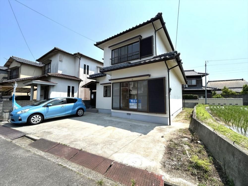 Renovated 3LDK House in Miki Town, Kagawa - Thumbnail 2