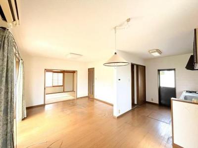 4LDK Renovated House in Sanuki City, Kagawa — Image 4, Sanuki, Kagawa