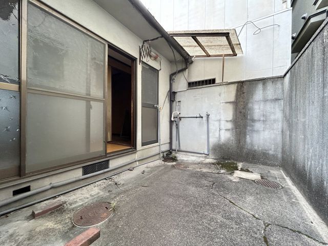 Land for Sale in Fushimi, Kyoto - 103.38 sqm Plot Near Chushojima Station - Thumbnail 4