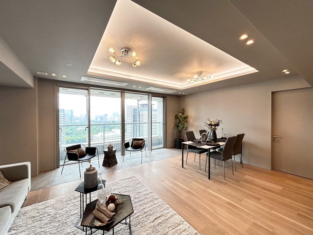 Tokyo Park Tower 28F 2LDK Condo in Chiyoda, Central Tokyo - Thumbnail 2